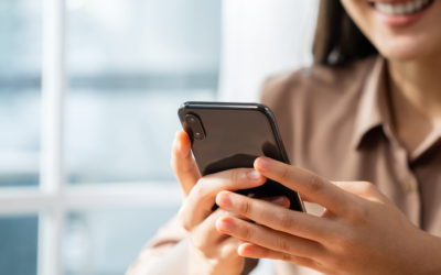 Navigating the Divide: Personal vs. Professional Social Media Pages